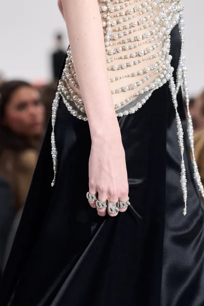 Look 120